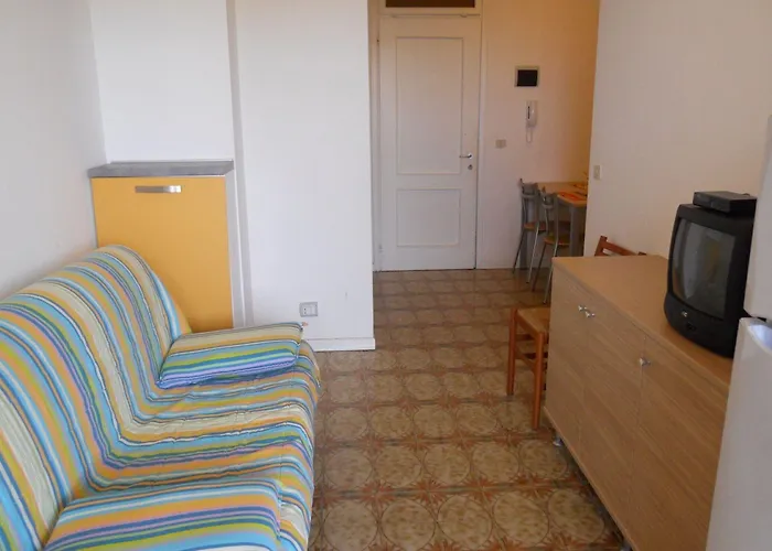 アパート Bright Flat With A Wide Terrace-beahost ビビオーネ